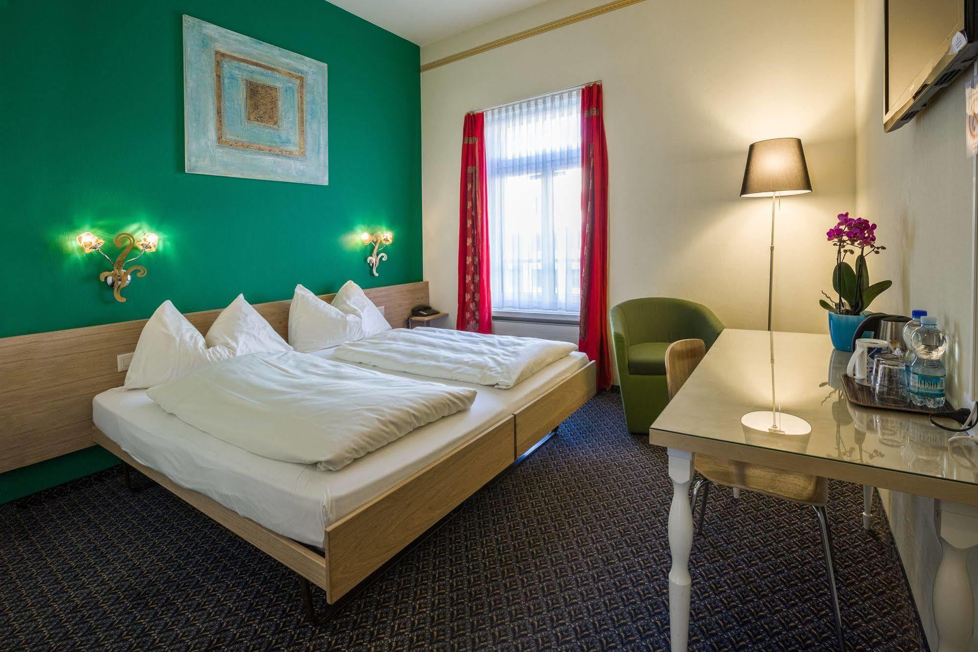 זולוטורן Hotel Ambassador מראה חיצוני תמונה